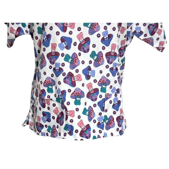 Vintage Ozark Scrub Top Cartoon Mushroom Print V-Neck Made in USA 100% Cotton 90 - Picture 6 of 10